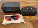 Oakley sutro