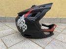 Casco urge lunar