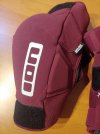 Ginocchiere ION K-PACT Zip