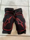 Gomitiere Alpinestars