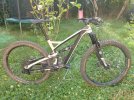 YT Jeffsy CF One in carbonio