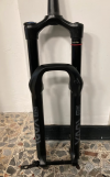 ROCK SHOX YARI 29", 150MM