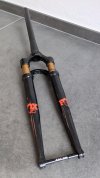 FOX 32 Float AX Factory 700c 12x100