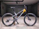 YT Izzo 29 XL - seminuova - Ohlins!